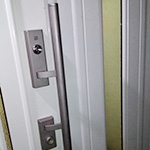 大阪市住之江区安立で鍵を紛失した家の玄関ドアの鍵交換